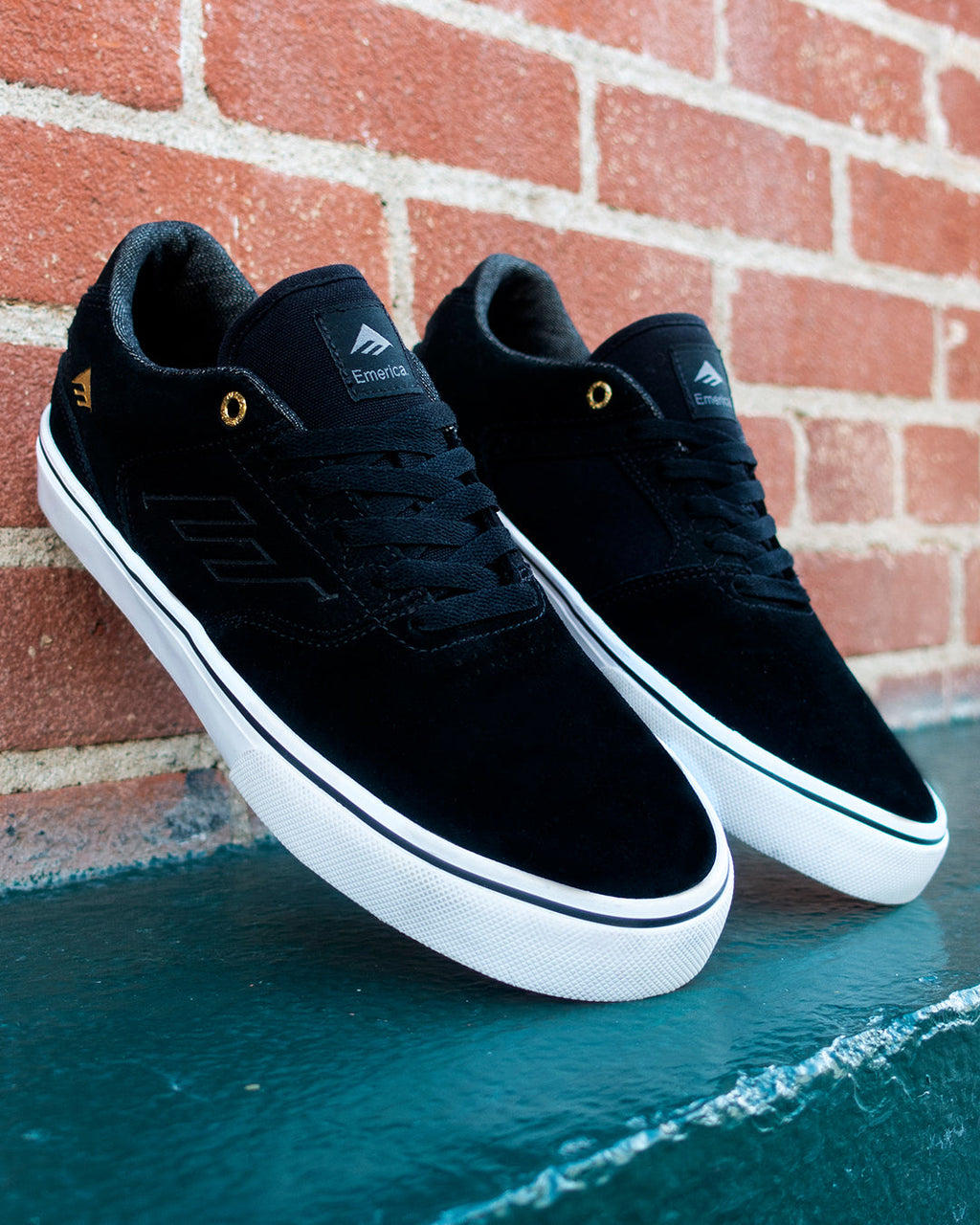 low vulc - skate shoes - black/gold/white - emerica